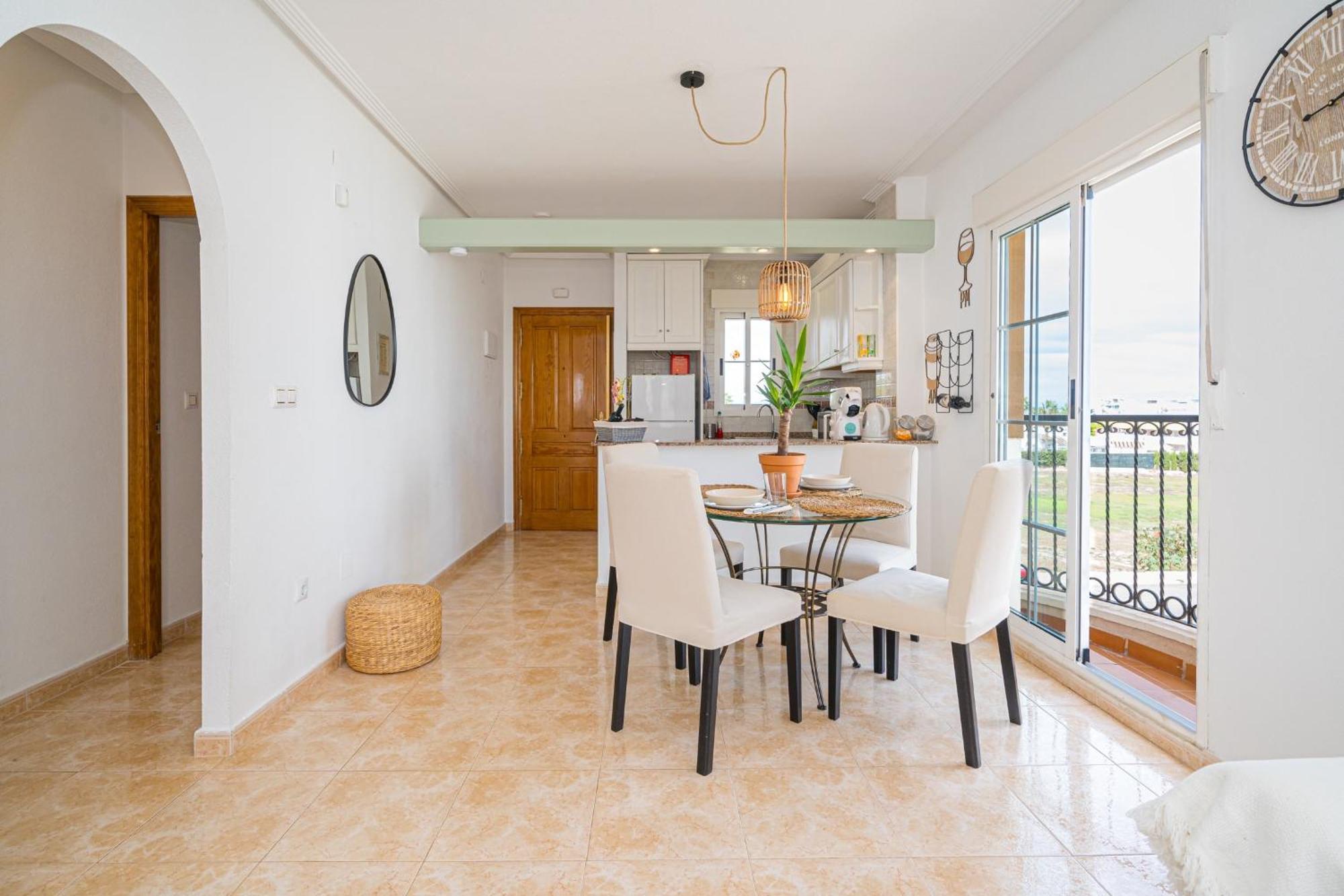 Villamartin Apartment. Excellent Location For Golfers, Cyclists And Hikers Екстериор снимка