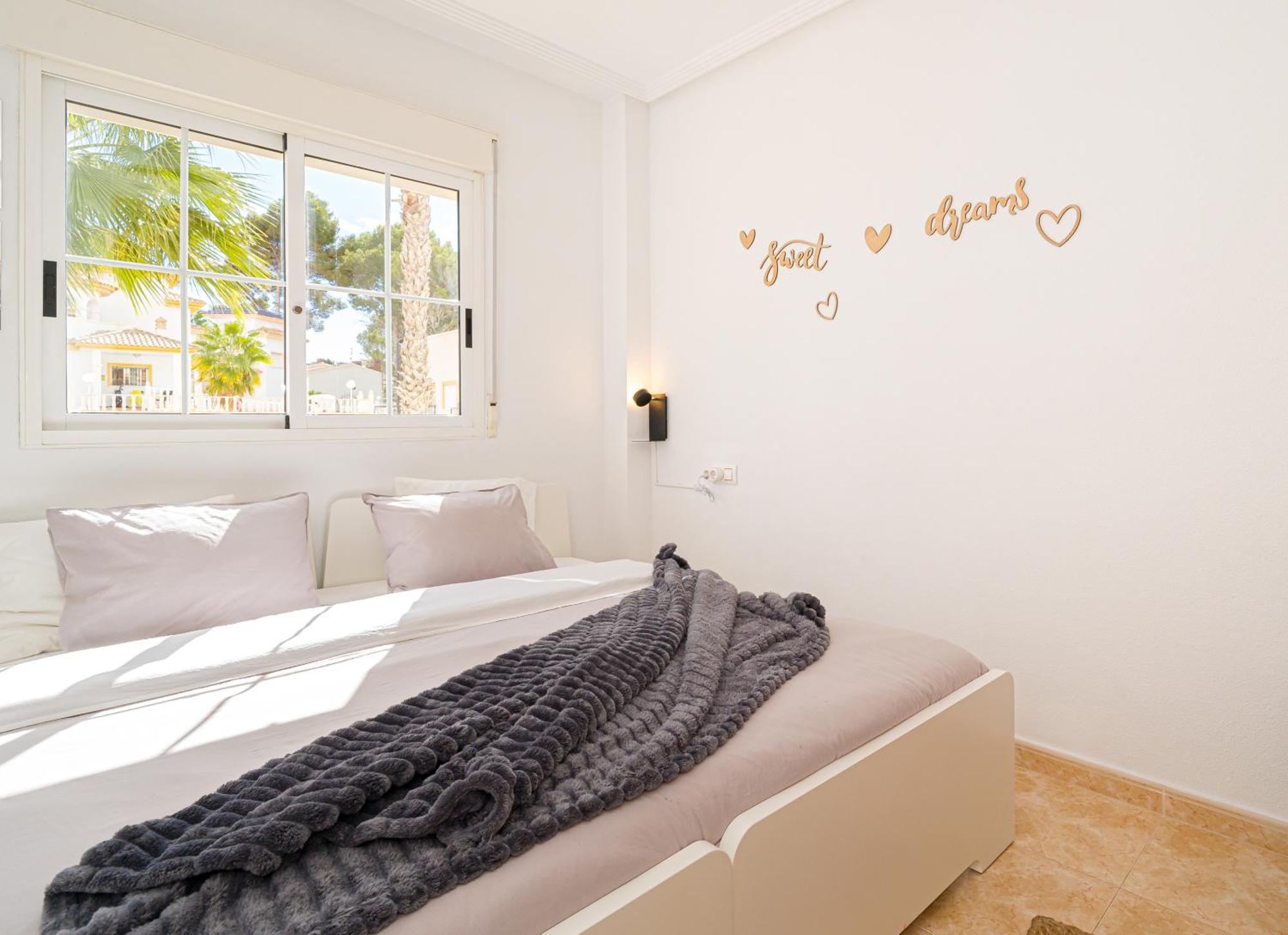 Villamartin Apartment. Excellent Location For Golfers, Cyclists And Hikers Екстериор снимка