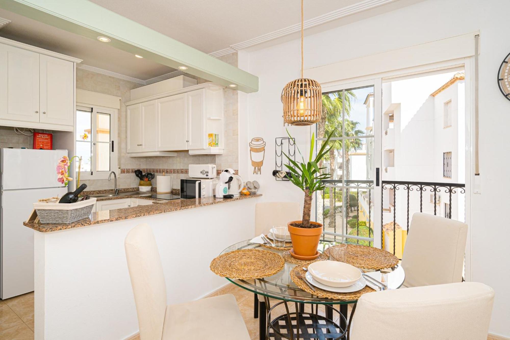 Villamartin Apartment. Excellent Location For Golfers, Cyclists And Hikers Екстериор снимка